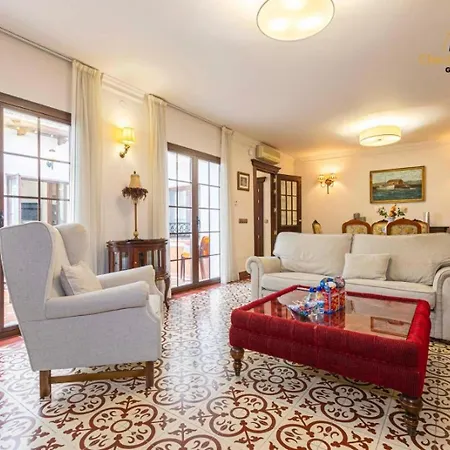 El Patio De Lazaro 푸엔히롤라